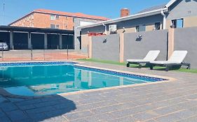 Olu Guest Lodge